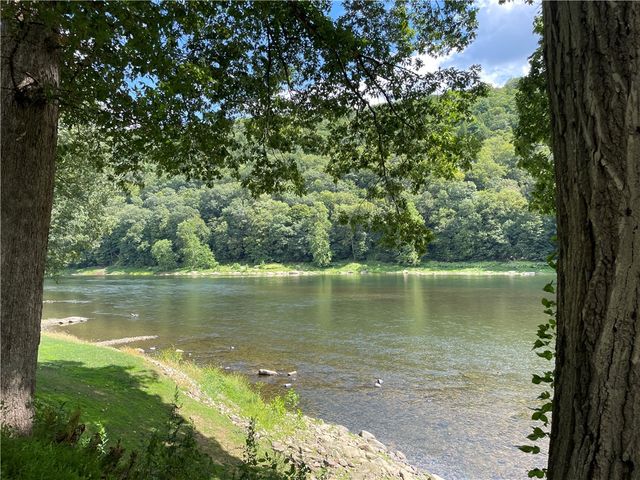 1850 Rockland Station Rd, Rockland Twp, PA 16374