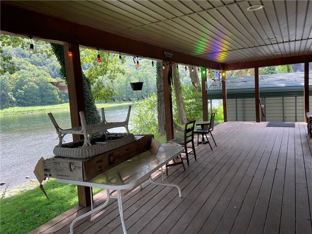 1850 Rockland Station Rd, Rockland Twp, PA 16374