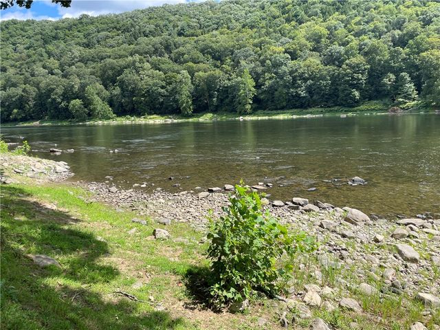 1850 Rockland Station Rd, Rockland Twp, PA 16374