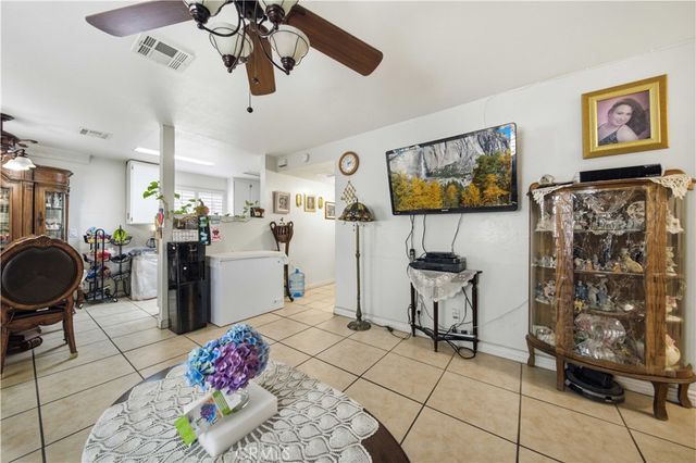 45403 Andale, Lancaster, CA 93535