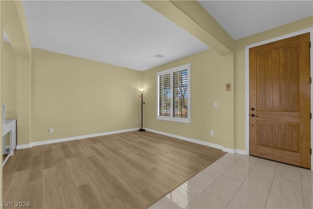 608 Highland Bluff Way, Las Vegas, NV 89138