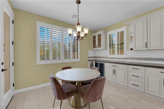 608 Highland Bluff Way, Las Vegas, NV 89138