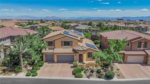 608 Highland Bluff Way, Las Vegas, NV 89138