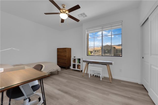 608 Highland Bluff Way, Las Vegas, NV 89138