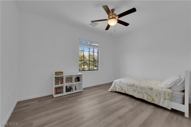 608 Highland Bluff Way, Las Vegas, NV 89138