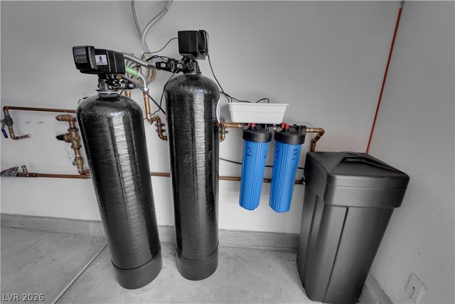 608 Highland Bluff Way, Las Vegas, NV 89138