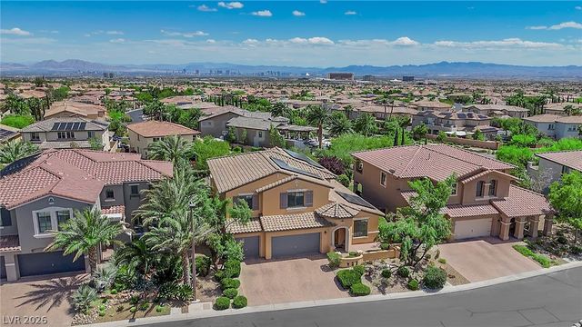 608 Highland Bluff Way, Las Vegas, NV 89138