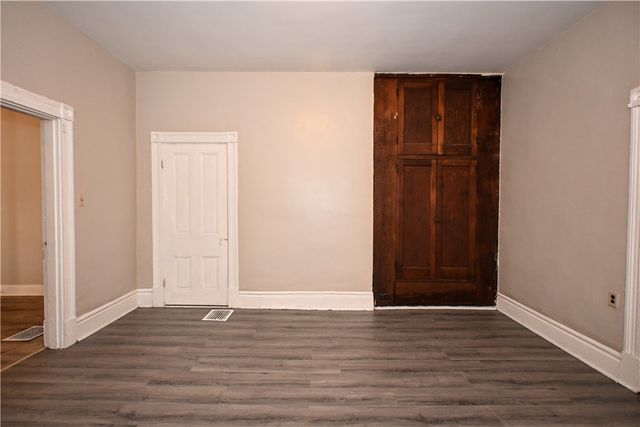 100 S 14th St, South Side, PA 15203