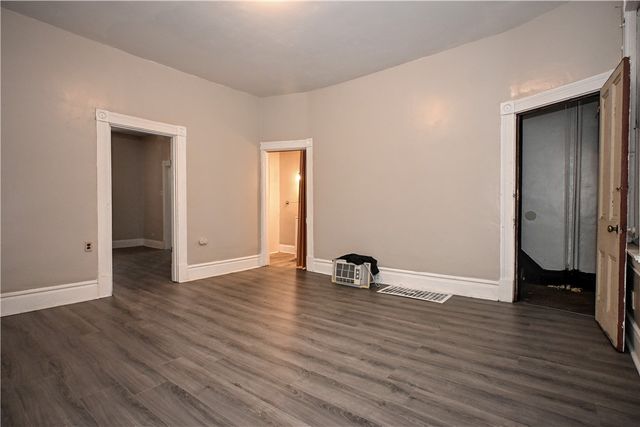 100 S 14th St, South Side, PA 15203
