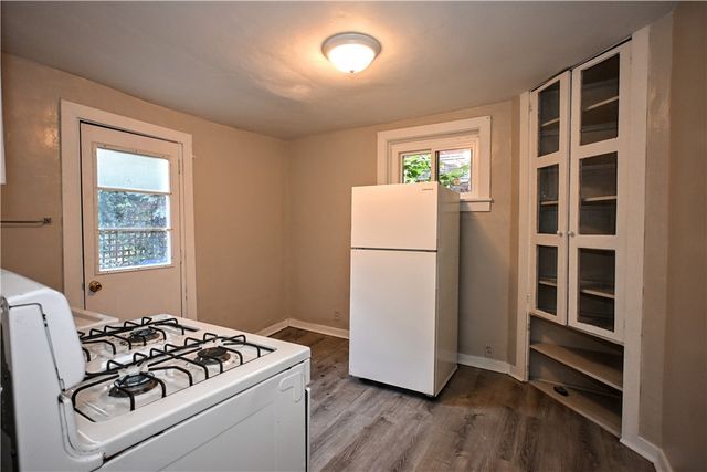 100 S 14th St, South Side, PA 15203