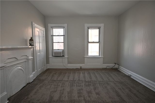 100 S 14th St, South Side, PA 15203