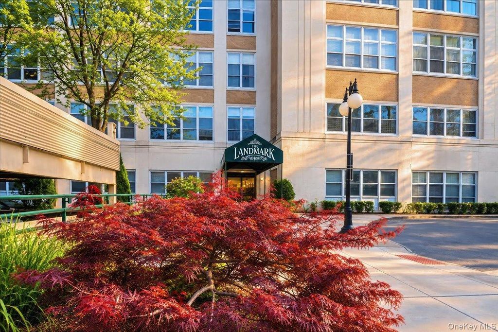 1 Landmark Square 213, Port Chester, NY 10573 — photo 2
