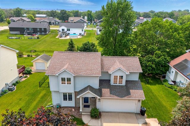 1255 Pacific Street, Ely, IA 52227