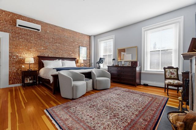 24 Marlborough St 6, Boston, MA 02116