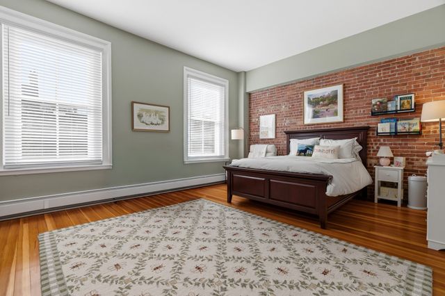 24 Marlborough St 6, Boston, MA 02116