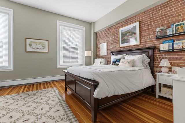 24 Marlborough St 6, Boston, MA 02116