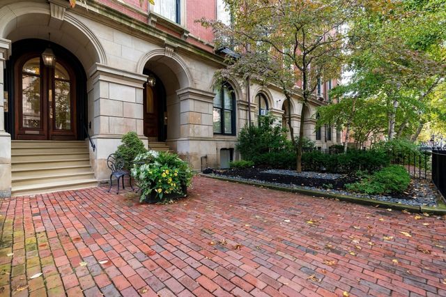 24 Marlborough St 6, Boston, MA 02116