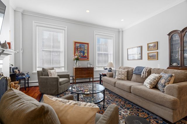 24 Marlborough St 6, Boston, MA 02116
