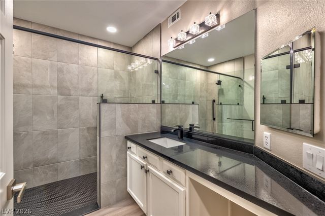 2050 West Warm Springs Road 312, Henderson, NV 89014