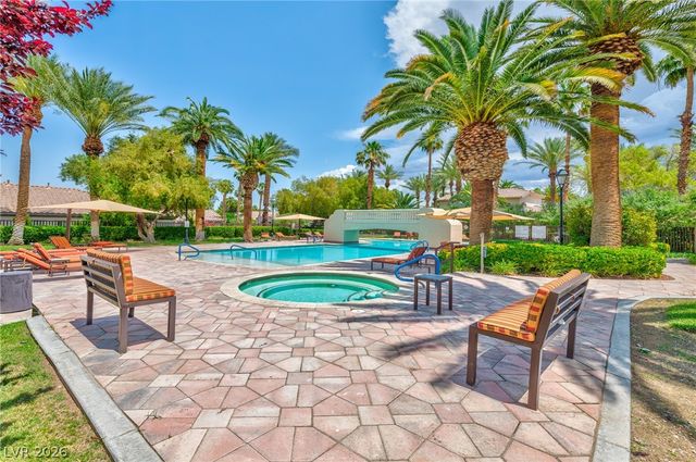 2050 West Warm Springs Road 312, Henderson, NV 89014