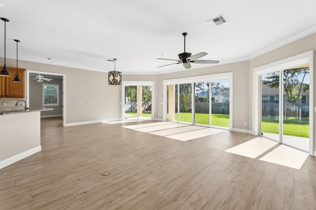 1106 SW Thoreau Court, Palm City, FL 34990
