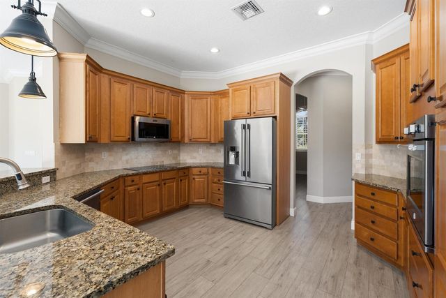 1106 SW Thoreau Court, Palm City, FL 34990