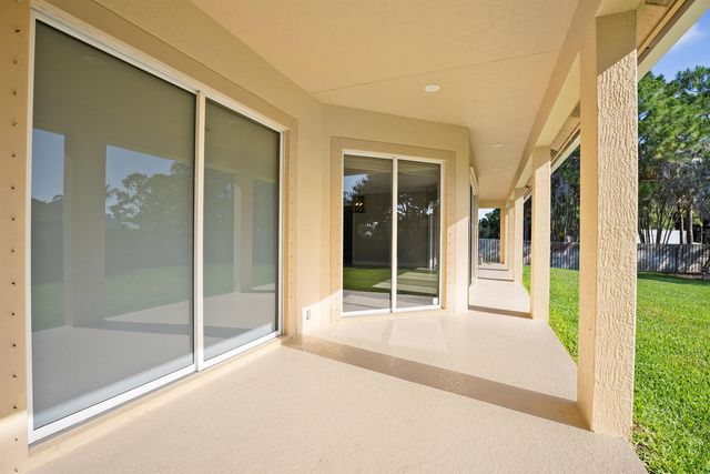 1106 SW Thoreau Court, Palm City, FL 34990