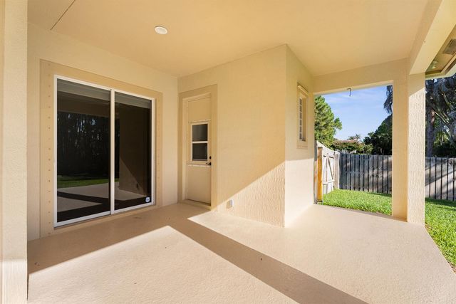 1106 SW Thoreau Court, Palm City, FL 34990