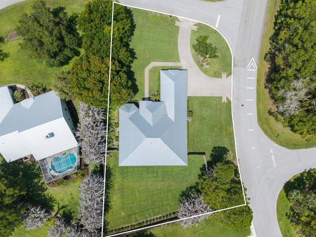1106 SW Thoreau Court, Palm City, FL 34990