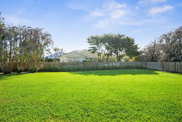 1106 SW Thoreau Court, Palm City, FL 34990