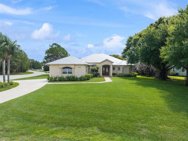 1106 SW Thoreau Court, Palm City, FL 34990