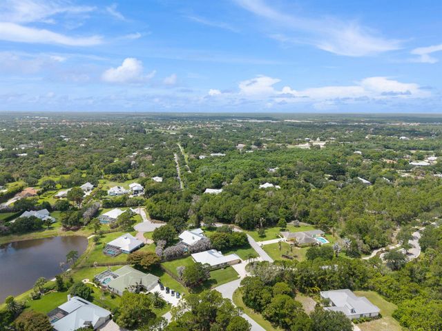 1106 SW Thoreau Court, Palm City, FL 34990
