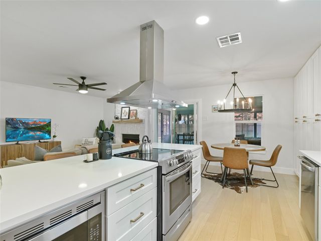 3601 Ambleside DR, Austin, TX 78759