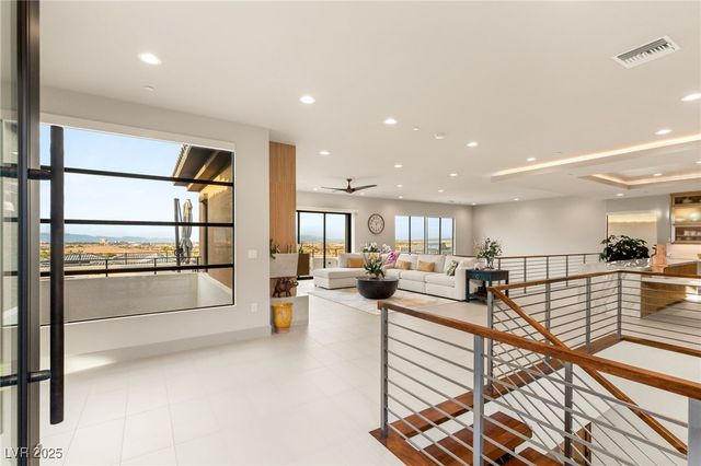 11152 San Terrazo Place, Las Vegas, NV 89141