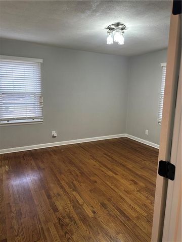 50 Pine Valley Drive, Athens, GA 30606