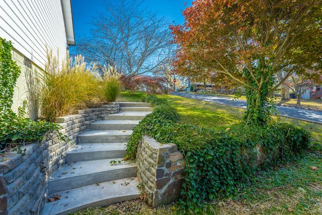 1303 Campbell Crescent, Lafayette, GA 30728