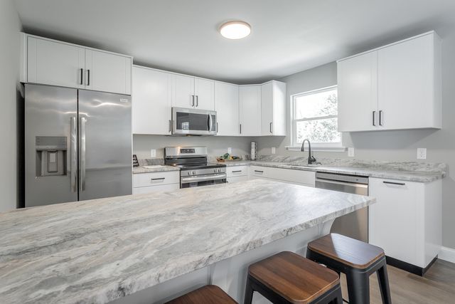 1303 Campbell Crescent, Lafayette, GA 30728