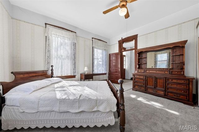 16 Maple Street, St Peters, MO 63376