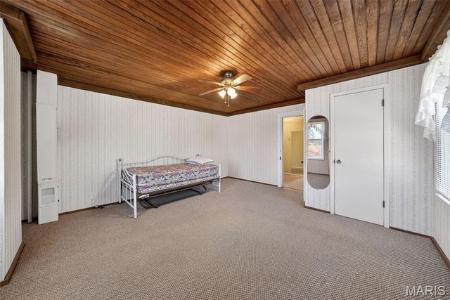 16 Maple Street, St Peters, MO 63376