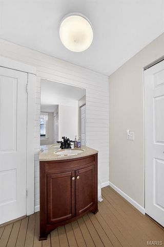 16 Maple Street, St Peters, MO 63376