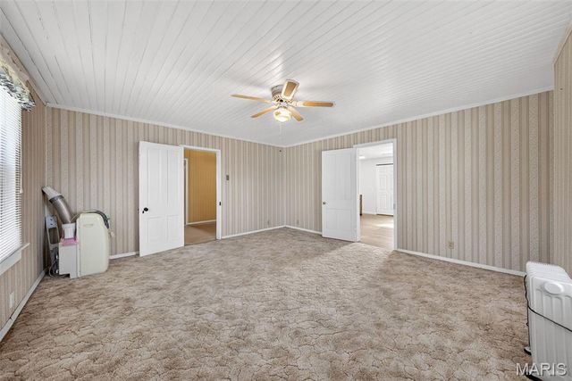 16 Maple Street, St Peters, MO 63376