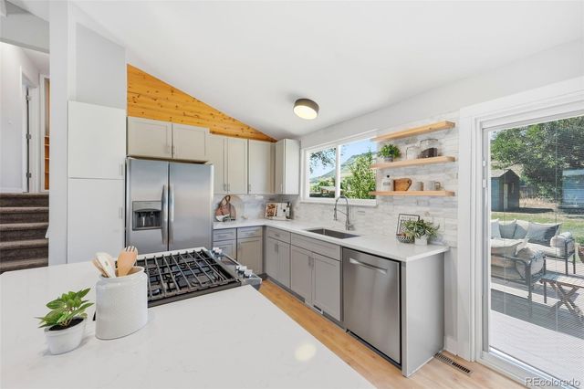 18856 W 59th Drive, Golden, CO 80403