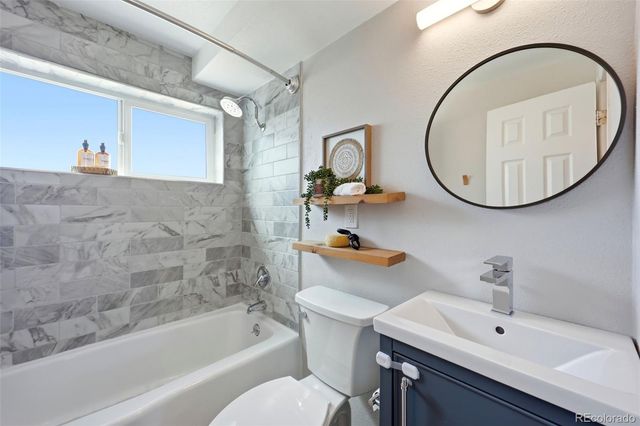 18856 W 59th Drive, Golden, CO 80403