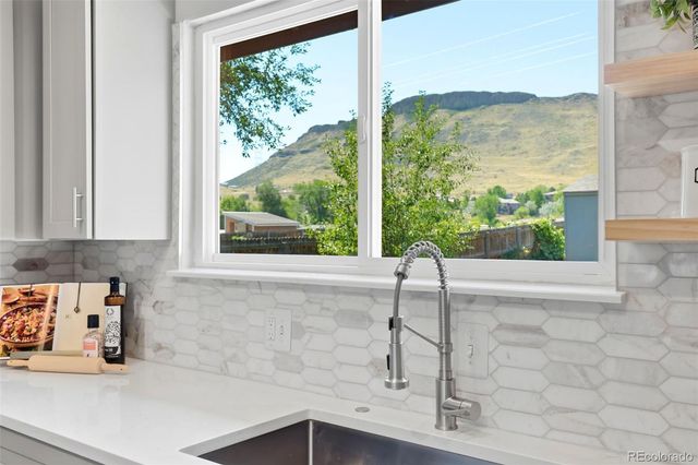 18856 W 59th Drive, Golden, CO 80403