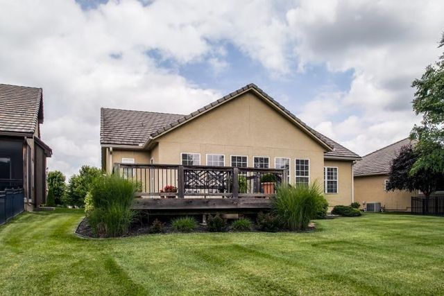 3845 NW CIMARRON Street, Lee's Summit, MO 64064