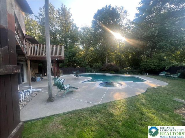 1618 Alex Court, Salisbury Twp, PA 18103