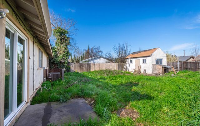 421 Lindsay Ave, Sacramento, CA 95838