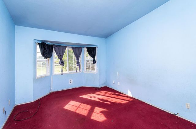 421 Lindsay Ave, Sacramento, CA 95838