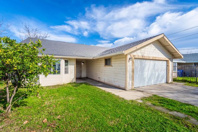 421 Lindsay Ave, Sacramento, CA 95838