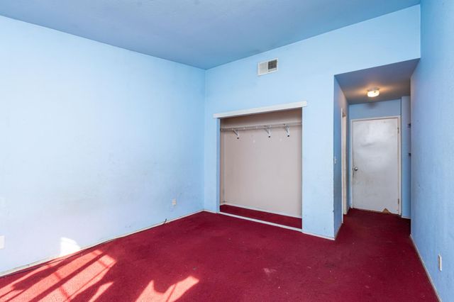 421 Lindsay Ave, Sacramento, CA 95838